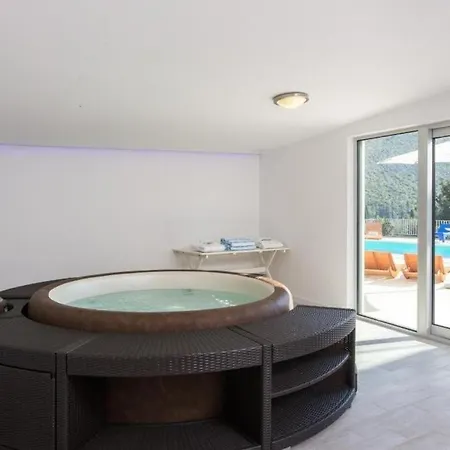 Exclusive With Sea View