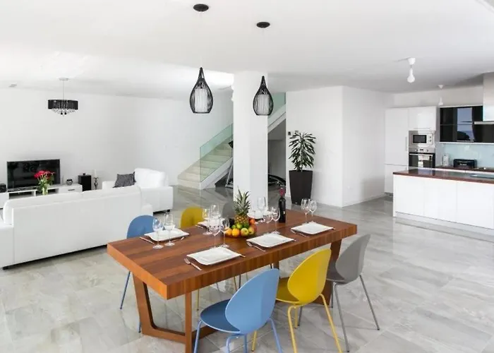 Exclusive With Sea View