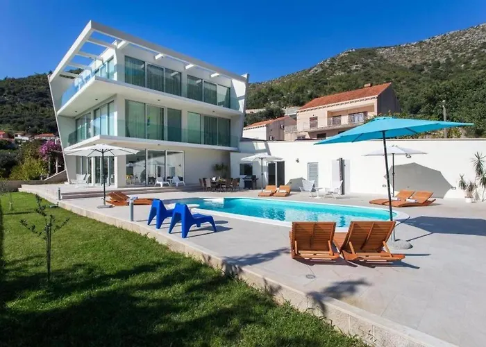 Exclusive With Sea View Zaton (Dubrovnik-Neretva)
