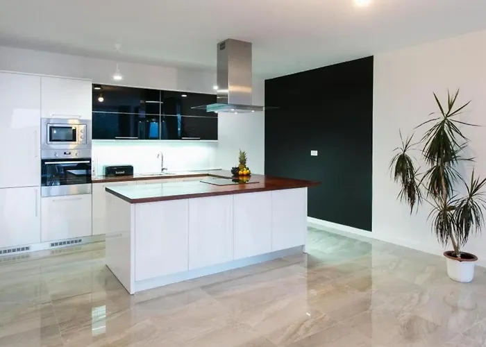 Exclusive With Sea View فيلة زاتون